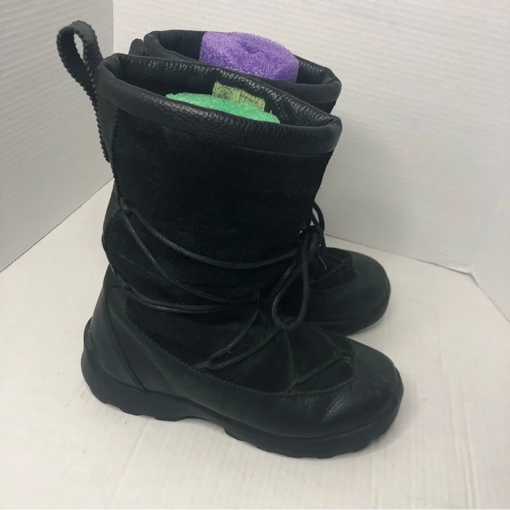 Kamik Boots Womens Size 8 Winter Thinsulate Insulation Black Leather Suede